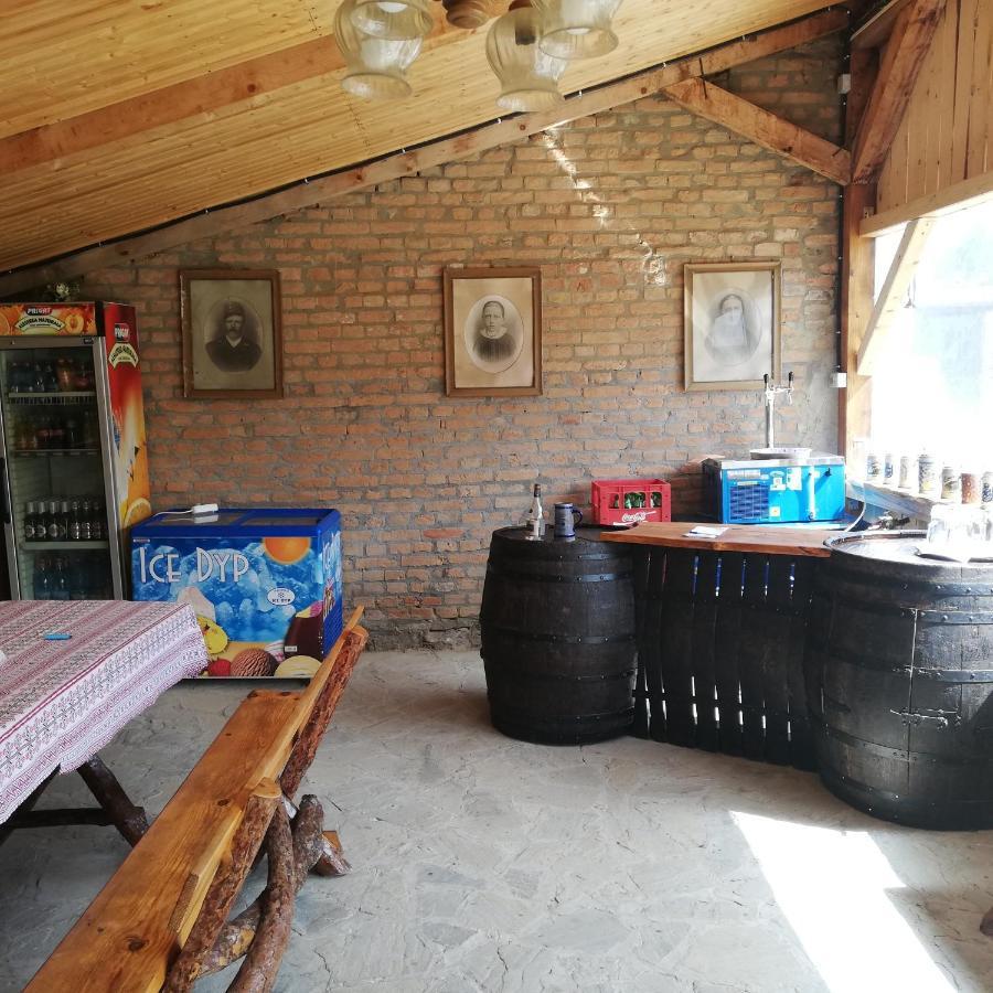 Casa Din Barcut Guest House Ngoại thất bức ảnh